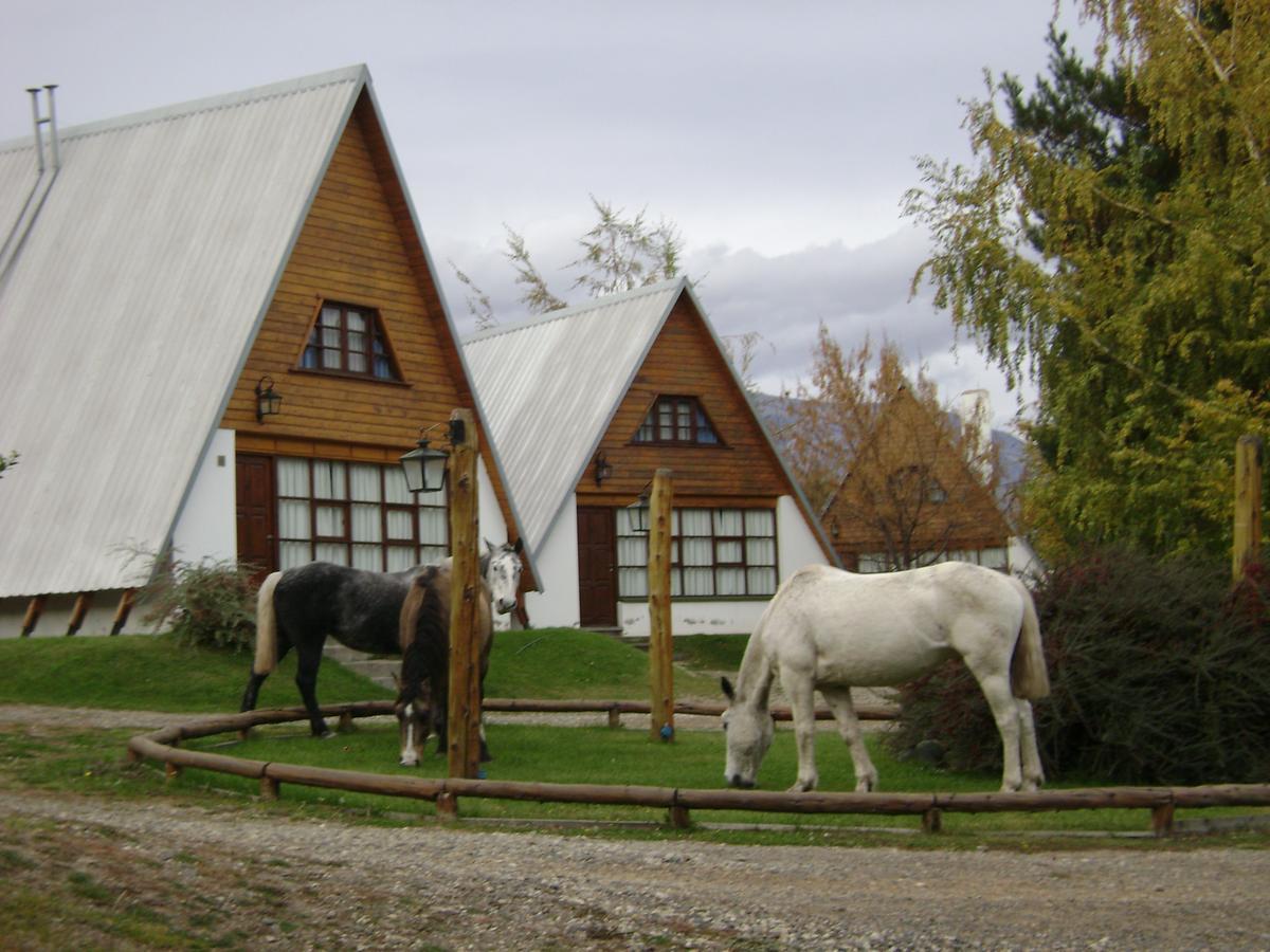 Complejo La Cautiva Vila Esquel Exterior foto